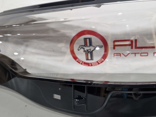 68275945AF Chrysler Фара