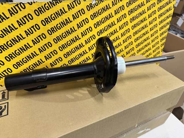 DFR534700 Mazda Амортизатор передней подвески правый