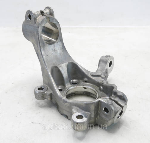 400145MR0B Nissan/Infiniti Цапфа - поворотный кулак передний, правый