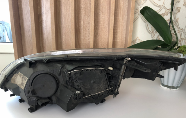 Правая блок фара Renault (RVI) 260109470R цена, от 153.06 USD