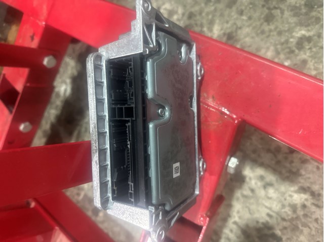31334542 Volvo 