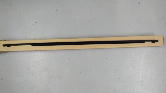 82821CL80A Nissan/Infiniti Молдинг опускного стекла нижний, двери задней, левой