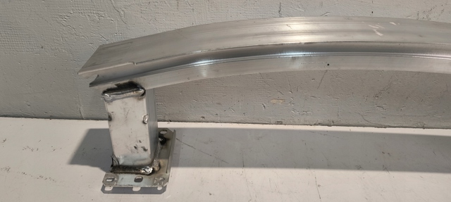 9J1805241C Porsche Балка бампера переднего