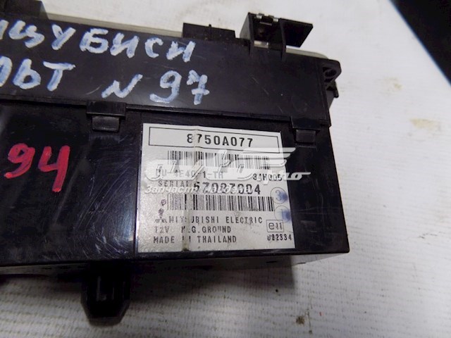 8750A077 Mitsubishi mostrador multifuncional