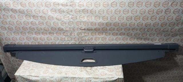 A1678106900 Mercedes Шторка багажного отсека