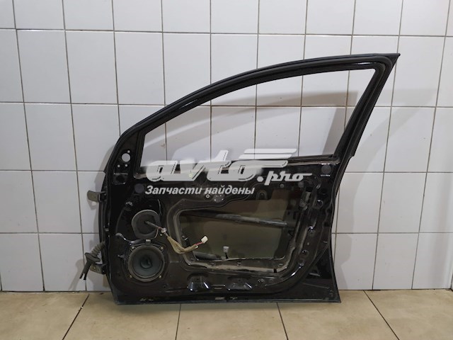 Пассажирская передняя дверь Mitsubishi 5700A274