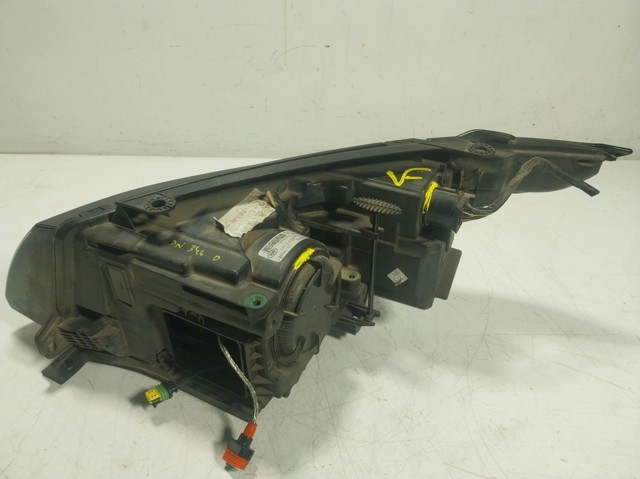 Правая блок фара Land Rover LR024264 цена, от 423.25 USD