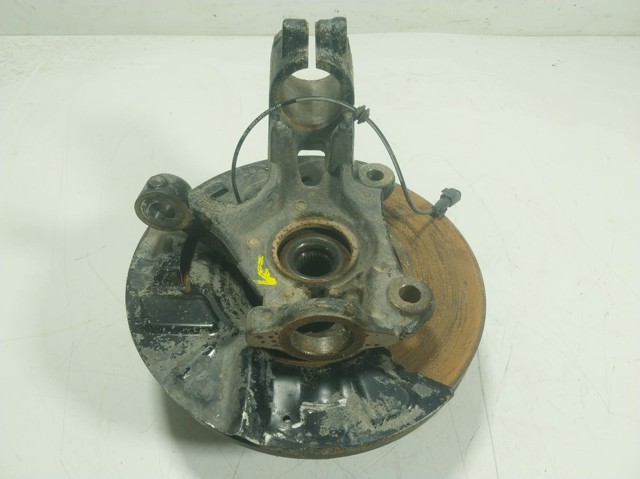 Кулак поворотный передний левый Ford 2207732