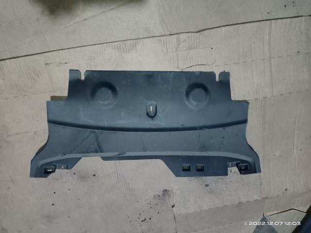 J8A217F846AD Land Rover 