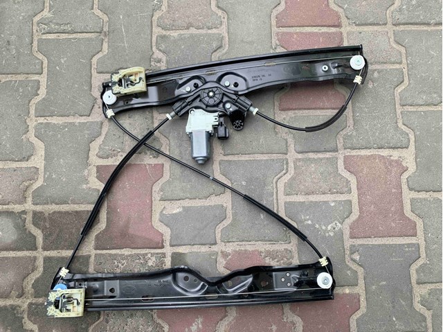 Купить LR058512 Land Rover Стеклоподъемник (механизм перемещения стекла)