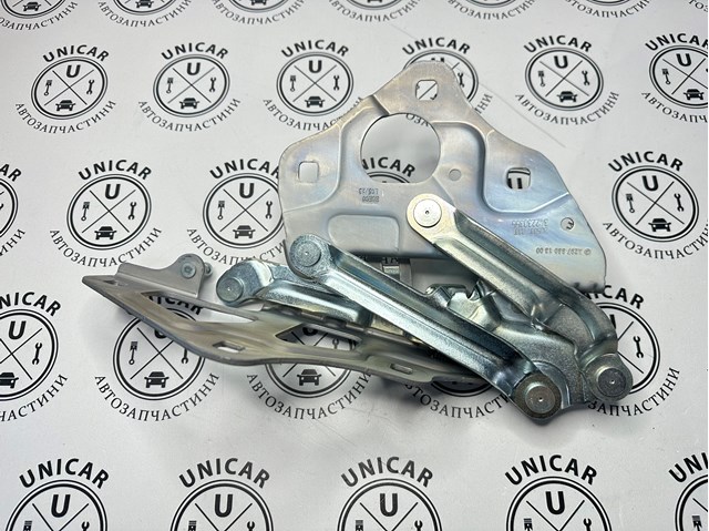 Петля капота левая A2978801300 Mercedes