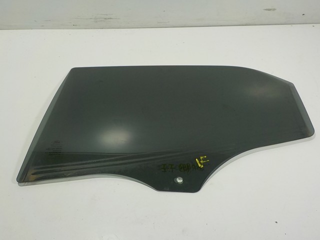 Стекло двери задней левой GS2829D303 XYG