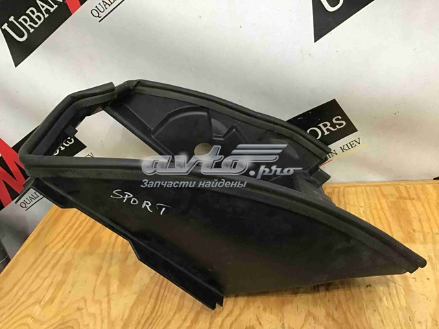 Левый дефлектор радиатора LR044392 Land Rover