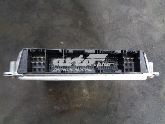7788578 Land Rover 