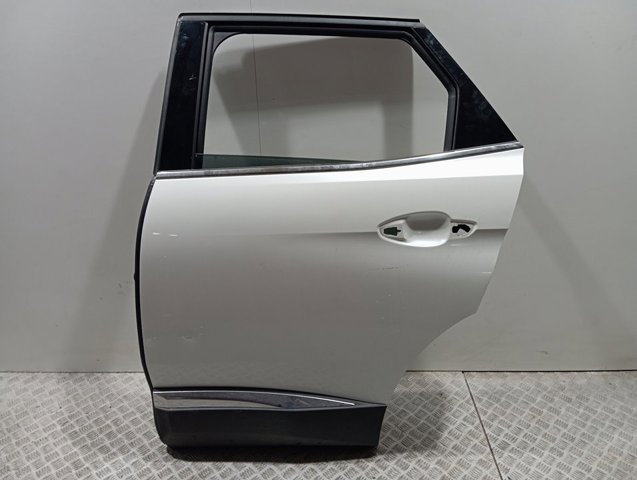 Задняя левая дверь Peugeot/Citroen 9812317280