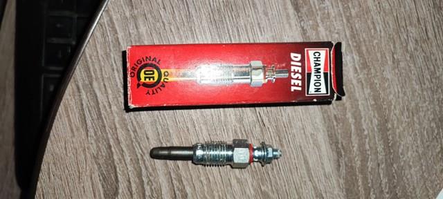 CH160 CHAMPION Bujía de precalentamiento original y equivalente