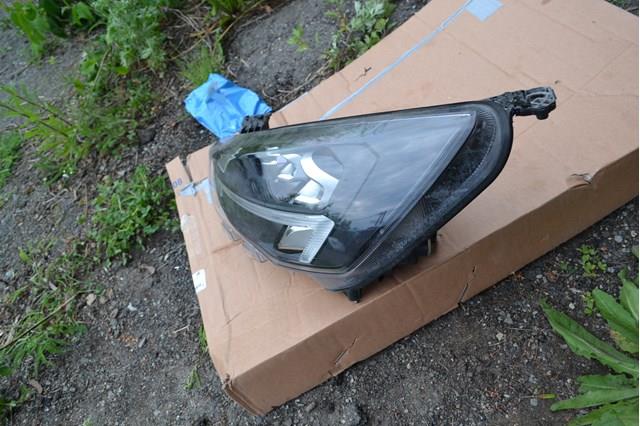  MX7B13E015EB Ford