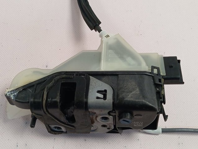 Замок двери задней правой на Peugeot 508 II FB, FH, F3