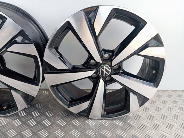 Купить 2G7601025B VAG Диски колесные