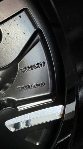  32294213 Volvo