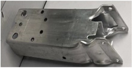 Кронштейн усилителя переднего бампера 51117406385 BMW