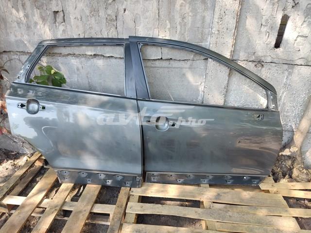 6800161M01 Suzuki Дверь передняя правая