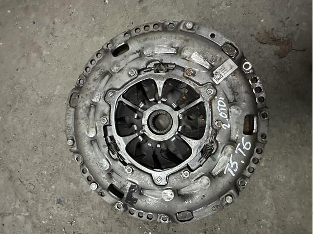 03L105264AF VAG Сцепление в сборе