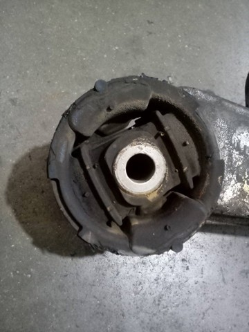 Compre Viga de suspensão traseira (plataforma veicular) BMW 5 