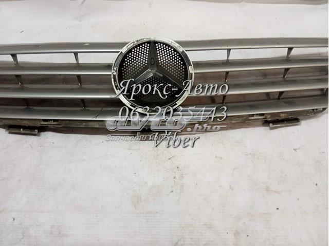 Решетка радиатора A20388010837246 Mercedes
