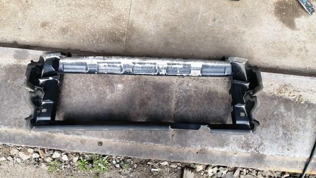 Воздуховод (дефлектор) радиатора Land Rover LR027022 цена, от 55.20 USD