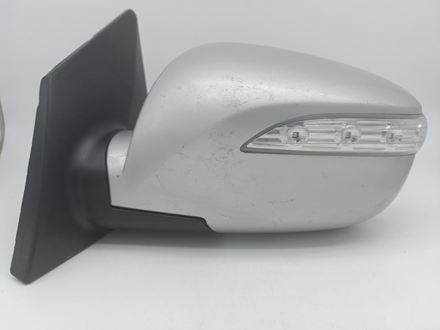 Зеркало левое Hyundai/Kia 876102S010