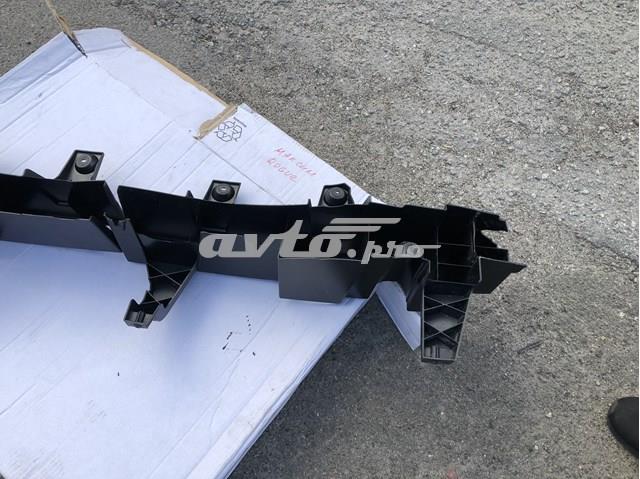 Правый кронштейн заднего бампера FPS FP5643981