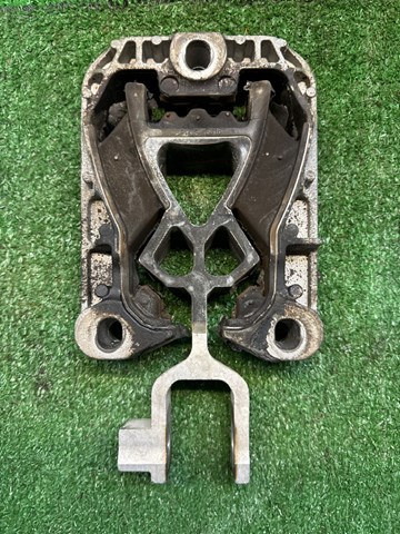 JX616P082CD Ford 