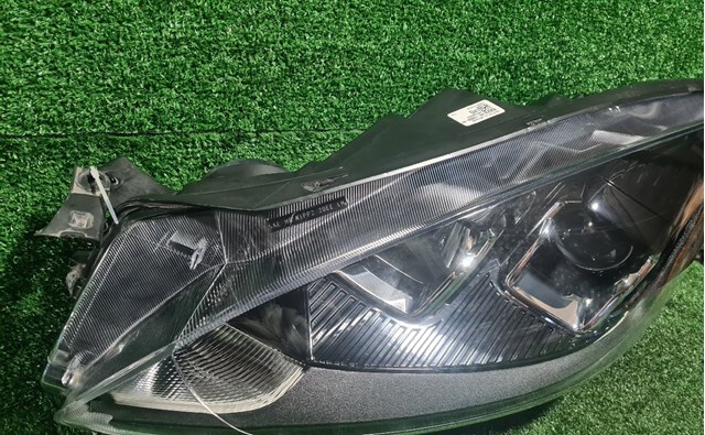 Купить LJ6B13W029BF Ford Фара основная правая