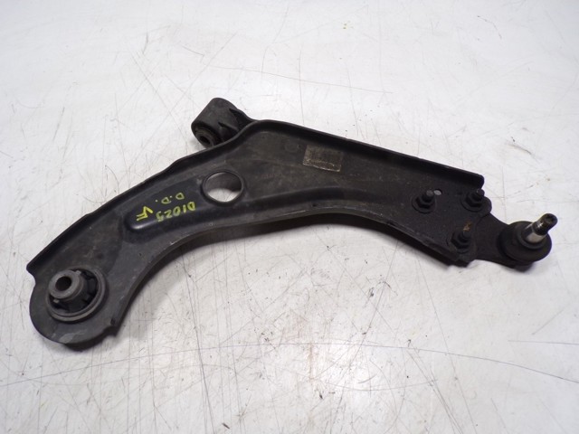 9678311280 Peugeot/Citroen Рычаг передней подвески нижний, правый