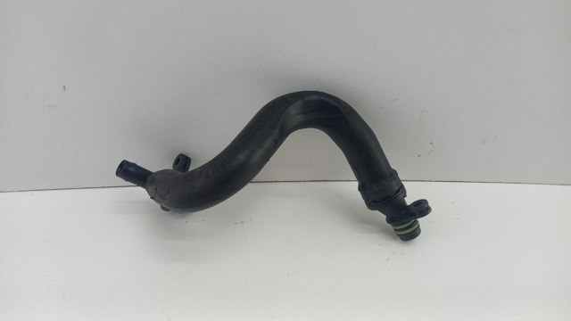 Cano derivado de ventilação de cárter (de separador de óleo) VAG 04E103474K