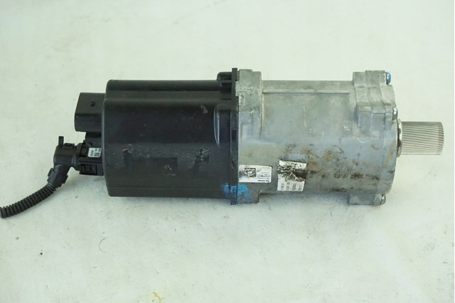 A71434116 Mercedes 