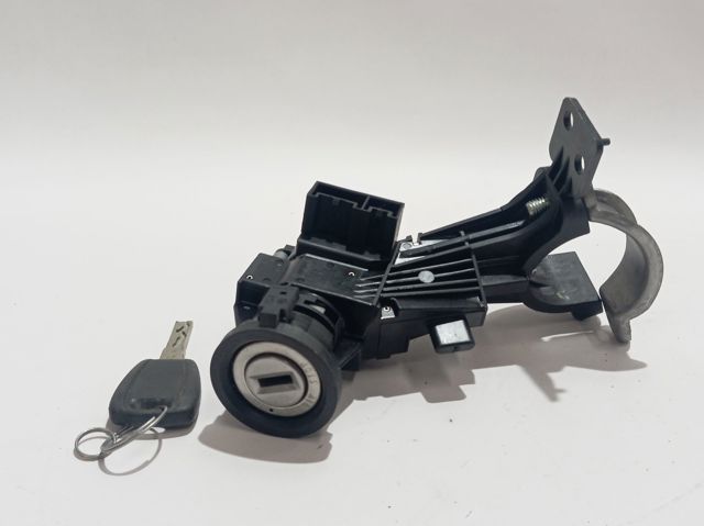 Замок зажигания Fiat/Alfa/Lancia 52182823