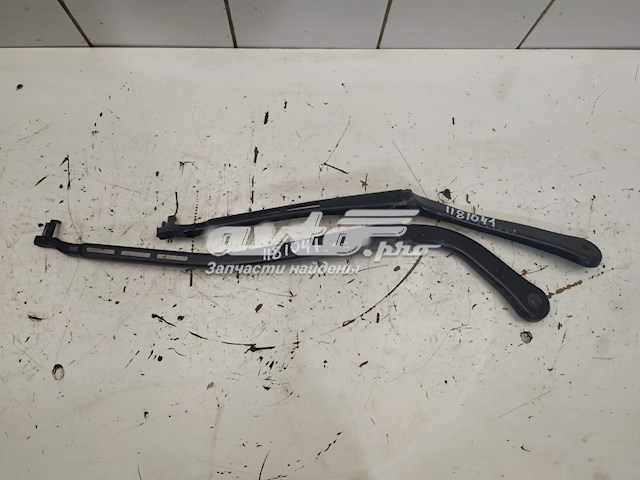 61617171639 BMW Поводок дворника