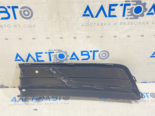Купить 30854030 AND Заглушка (решетка) противотуманных фар бампера переднего правая