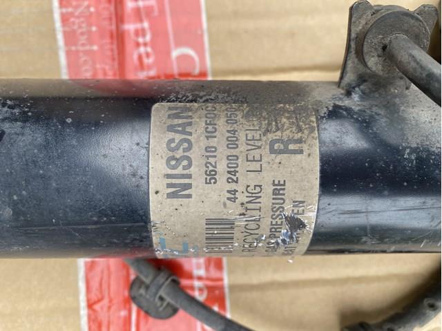 Амортизатор задний 562101CF0C Nissan/Infiniti