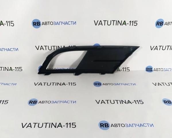 Решетка противотуманных фар левая Signeda PVW99076CAL