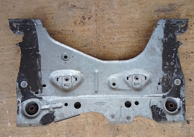 8200766085 RENAULT Puente delantero original y equivalente