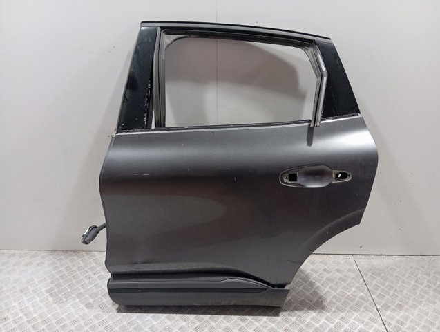 Купить 821014757R Renault (RVI) Дверь задняя