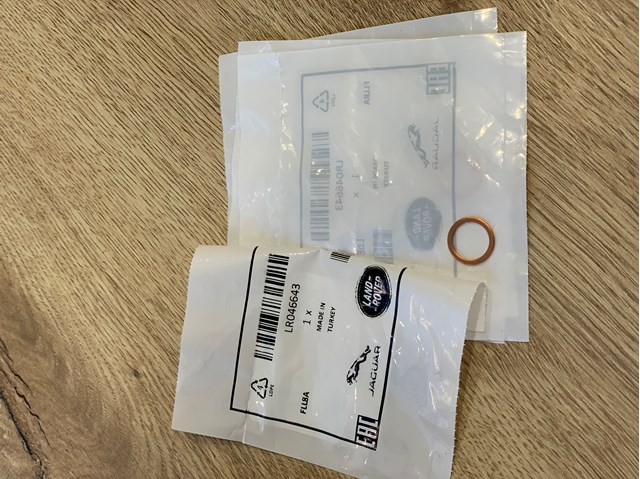  LR046643 Land Rover