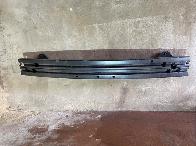 Купить 850306RR0A Nissan/Infiniti Шина бампера заднего