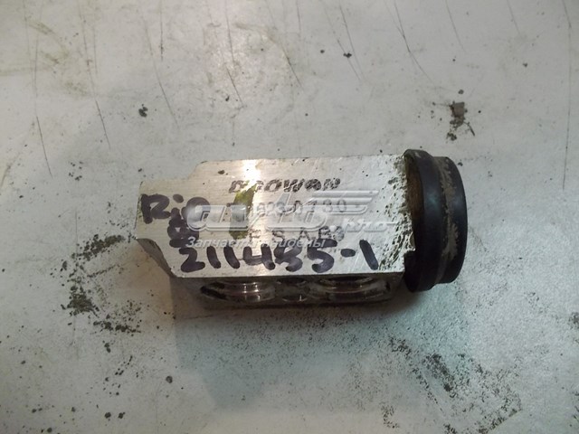 Клапан TRV кондиционера 976264L000 Hyundai/Kia