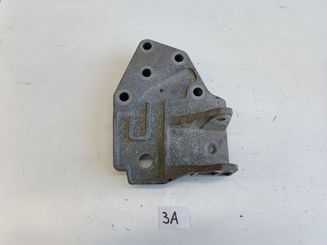  Land Rover LR047370