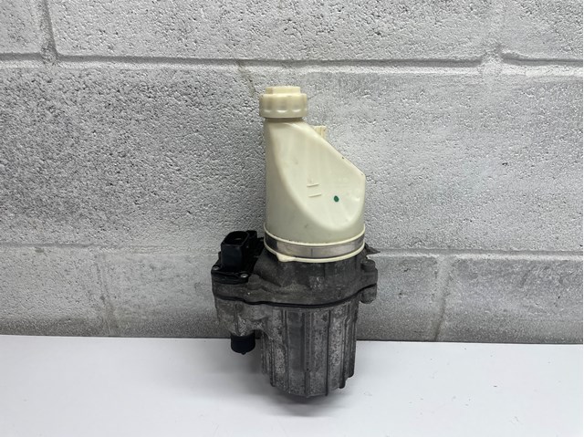 93196804 General Motors ГУР руля