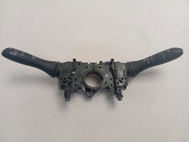  Renault (RVI) 255676935R